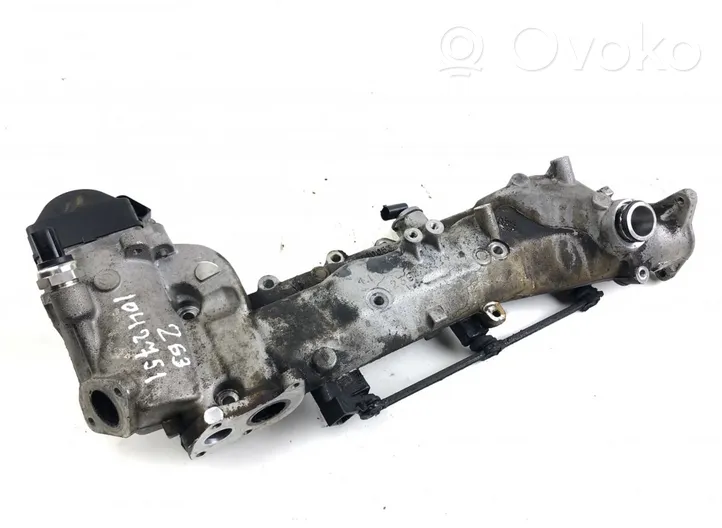 Mercedes-Benz E W211 Intake manifold A6420907737