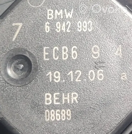 BMW 5 E60 E61 Oro sklendės varikliukas 6942993