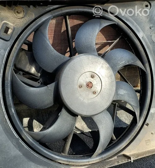 Volvo V70 Ventilatore di raffreddamento elettrico del radiatore 30680515