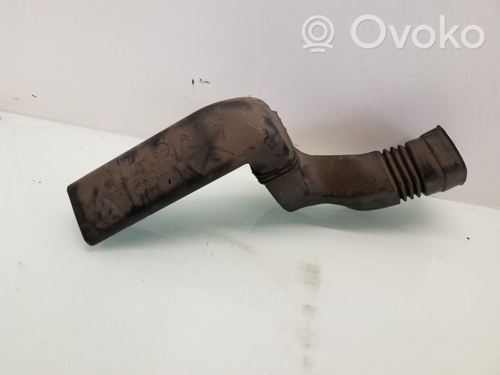 Citroen Berlingo Część rury dolotu powietrza 9624038880