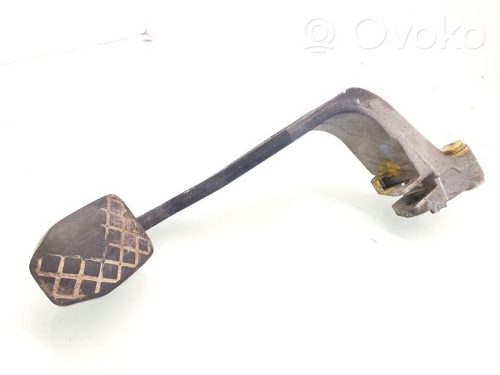 Volkswagen PASSAT B5 Clutch pedal 8D1721316G