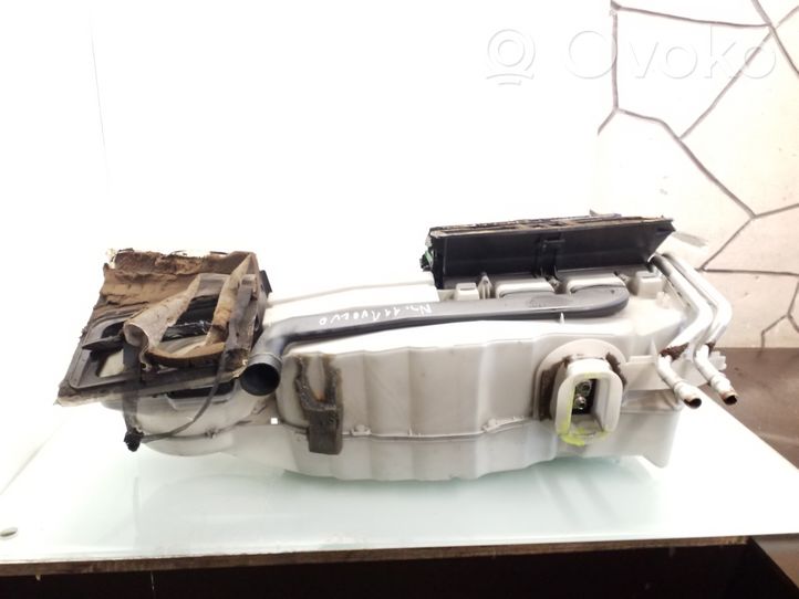 Volvo V70 Salono oro mazgo plastikinis korpusas P31101013