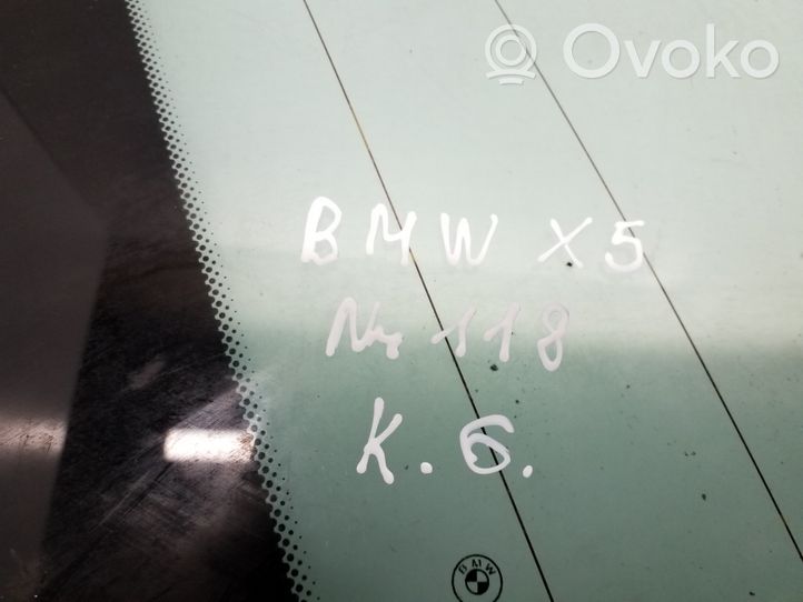 BMW X5 E53 Aizmugurējais virsbūves sānu stikls 43R001025