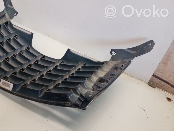 Chrysler PT Cruiser Maskownica / Grill / Atrapa górna chłodnicy 