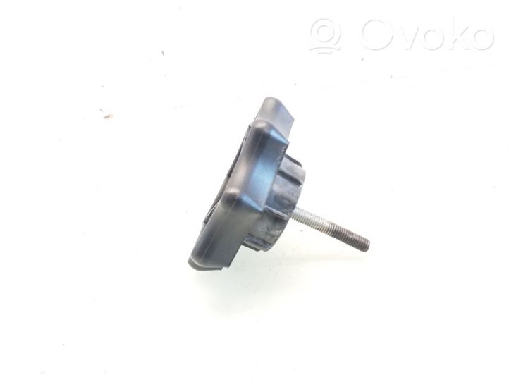 Audi 80 90 S2 B4 Крепежный винт (запасное колесо) 4A0803899C