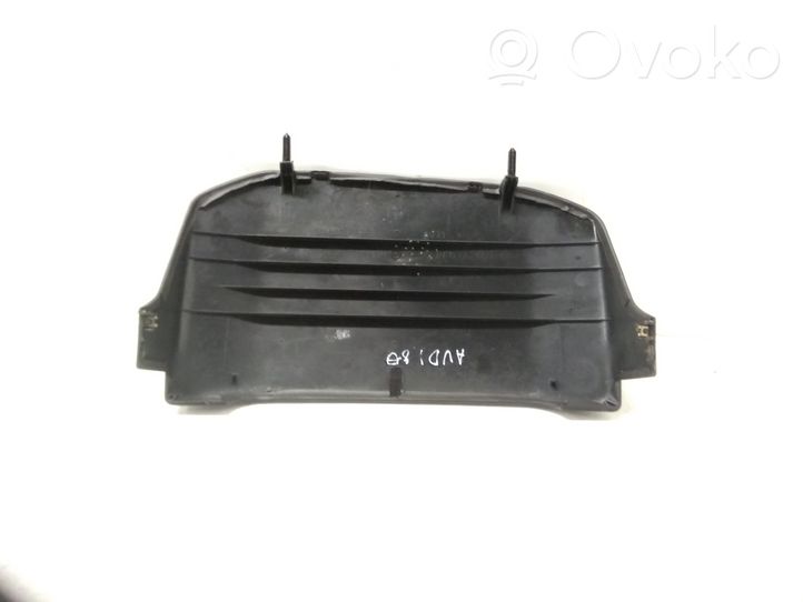 Audi 80 90 B2 Kojelaudan kehys 811857057B