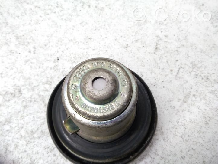 Audi 80 90 B2 Fuel tank filler cap 811201553E