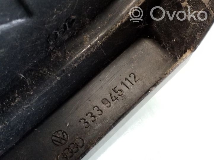 Volkswagen PASSAT B3 Galinis žibintas kėbule 333945112