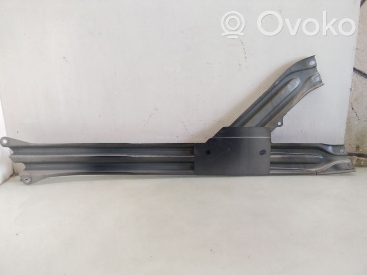 Volkswagen Golf V Muu etuoven verhoiluelementti 1K0831548A