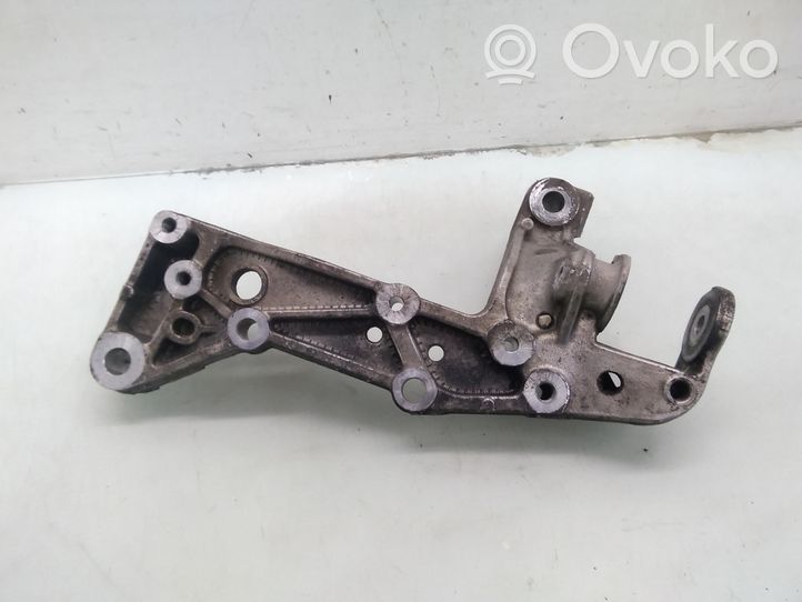 Volkswagen Golf V Altra parte della sospensione anteriore 1K0199236E