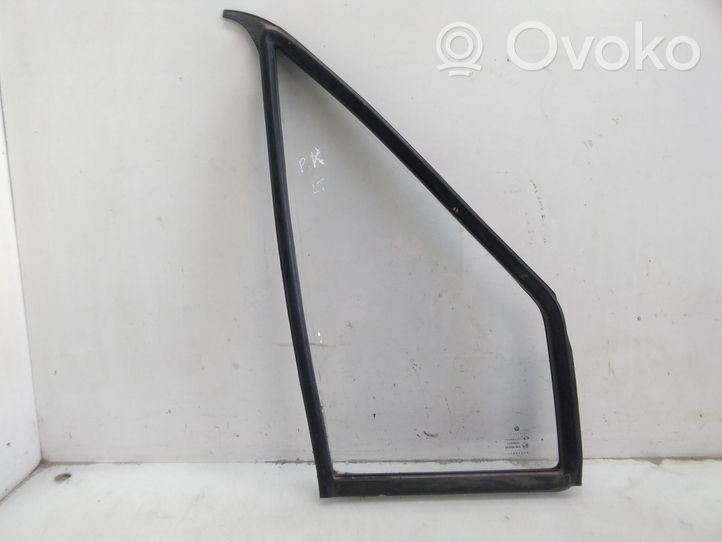 Volkswagen II LT Front door vent window glass four-door 43R000042