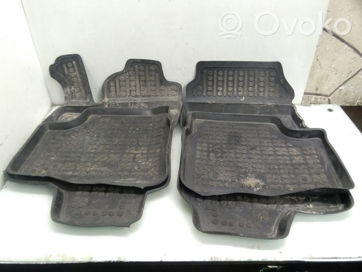 Opel Astra H Car floor mat set 