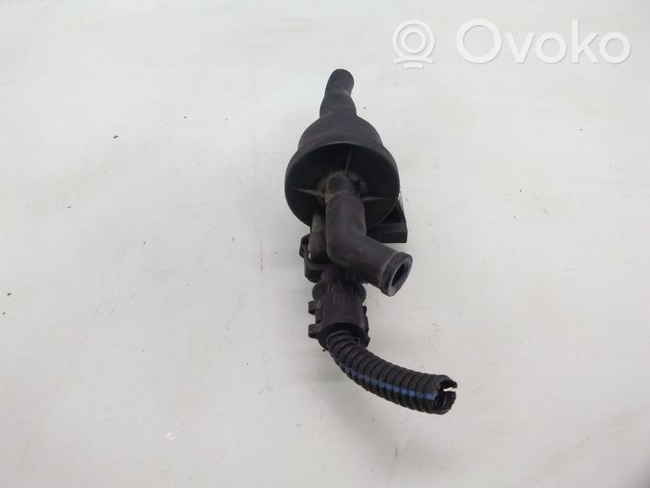 Opel Corsa C Solenoidinis vožtuvas 