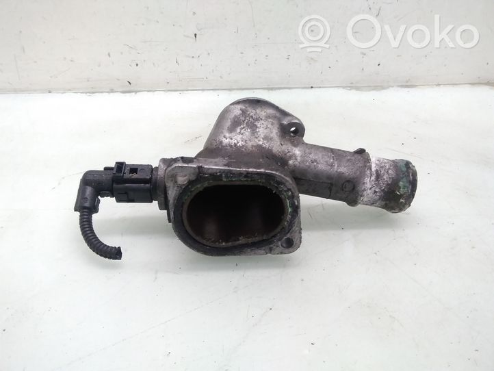 Volkswagen Sharan Termostaatin kotelo 038121133J