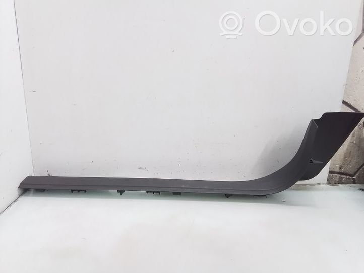 Opel Corsa D Garniture marche-pieds avant 