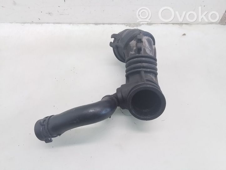 Opel Vectra B Turboahtimen ilmanoton letku 90499551