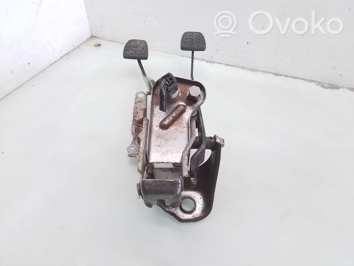 Peugeot 107 Pedal assembly 