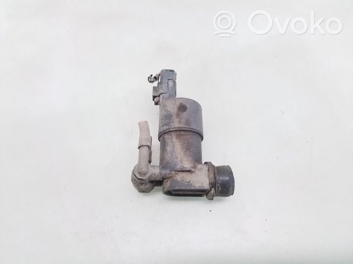 Nissan Terrano Windscreen/windshield washer pump 