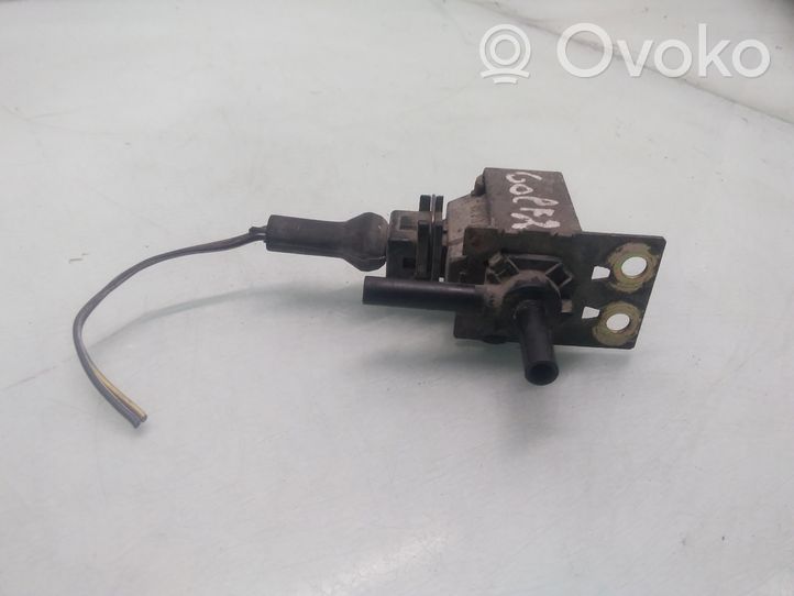 Volkswagen Golf II Solenoidinis vožtuvas 025906231