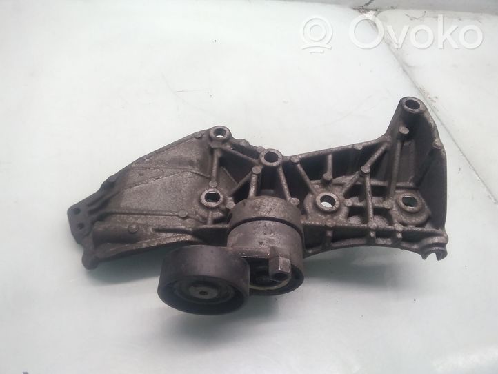 Nissan Note (E11) Support de générateur / alternateur 8200669495