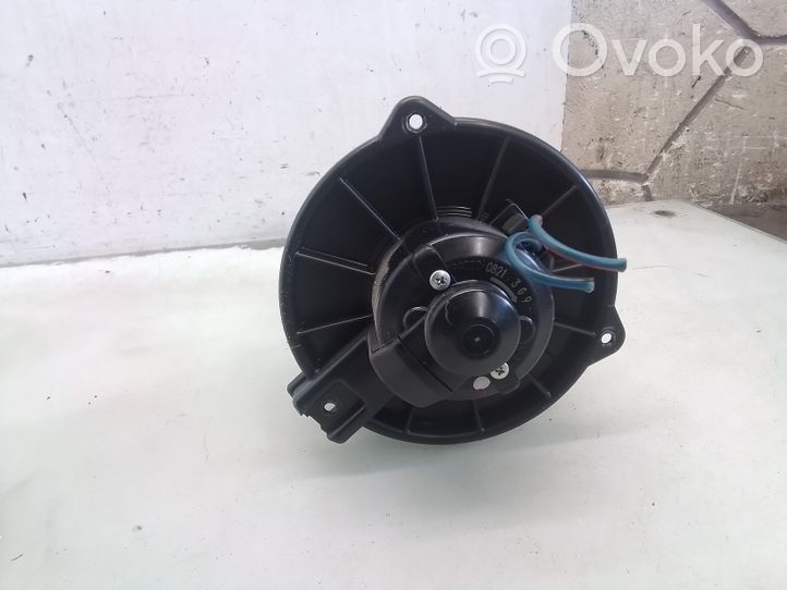 Toyota Yaris Mazā radiatora ventilators 