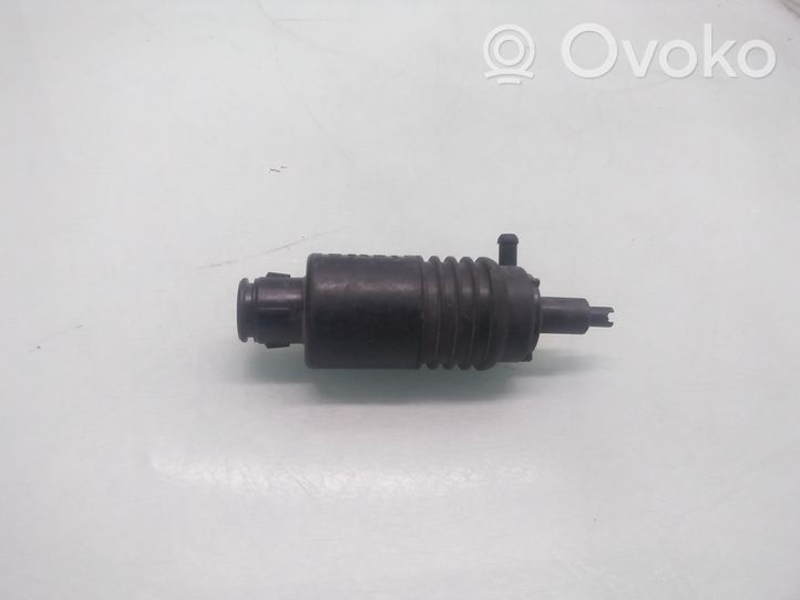 Audi A4 S4 B5 8D Pompe de lave-glace de pare-brise 4A0955651