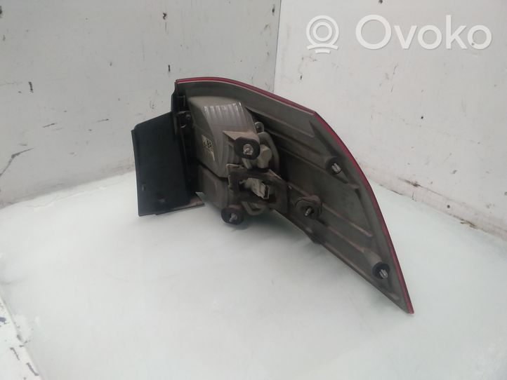 Opel Vectra C Lampa tylna 24469461