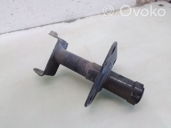 Volkswagen PASSAT B5 Absorbeur de pare-chocs avant 3B0807133