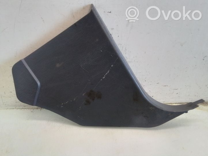 Mercedes-Benz ML W163 Rivestimento vano piedi laterale 