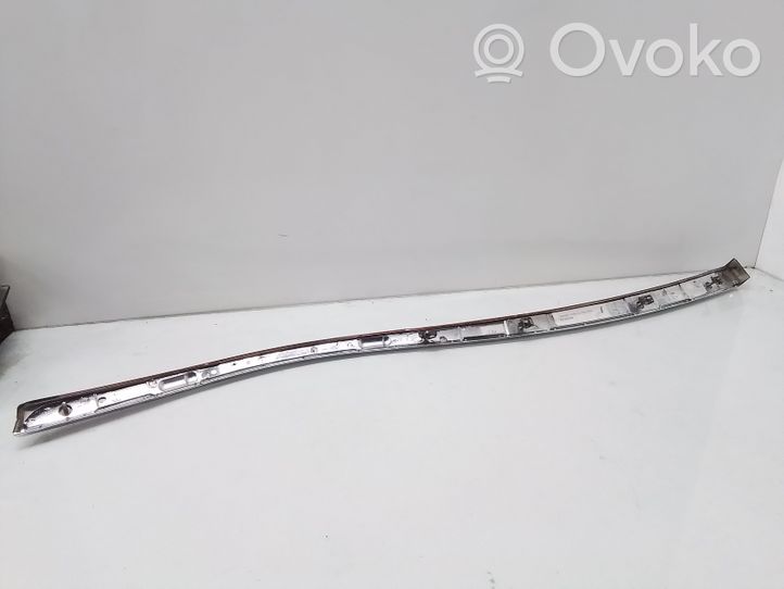 Mercedes-Benz E W211 Rivestimento del vano portaoggetti del cruscotto A211680087