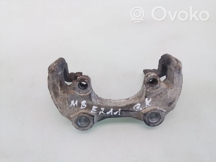 Mercedes-Benz E W211 Supporto della pinza del freno posteriore 