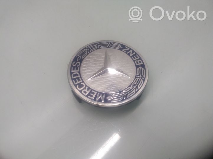 Mercedes-Benz E W211 Original wheel cap A1714000025