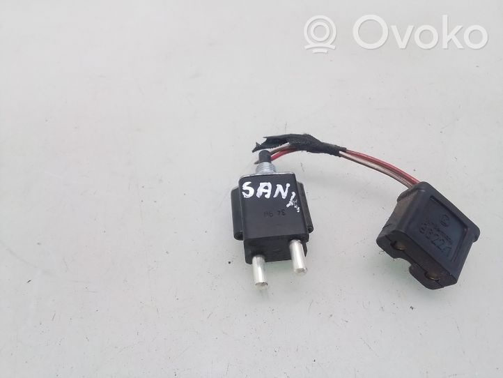 Volkswagen II LT Clutch pedal sensor 0045451814