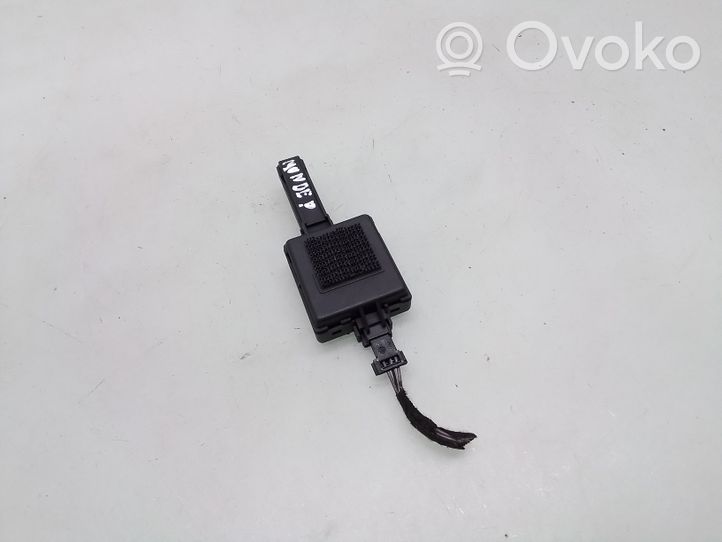 Ford Mondeo MK IV Pystyantennivahvistin 6G9T15K602