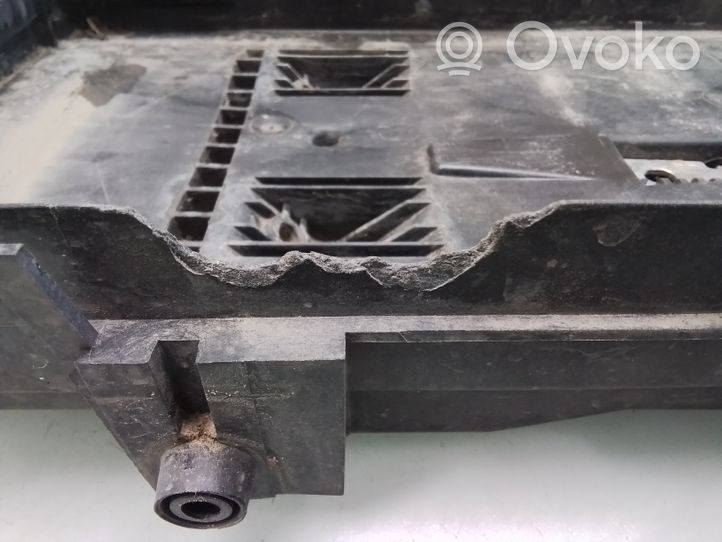 Ford Mondeo MK IV Vassoio batteria 6G9110723A