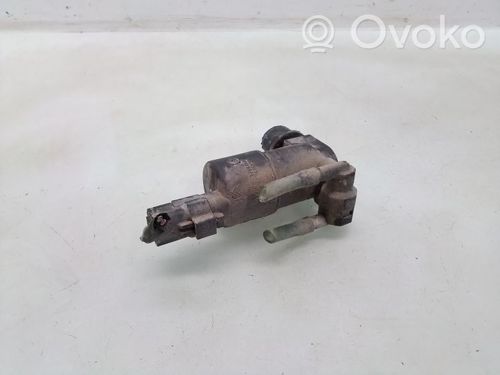 Nissan Terrano Pompe de lave-glace de pare-brise 8200194414