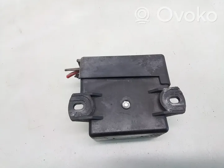 Mercedes-Benz ML W163 Glow plug pre-heat relay 2D0911253