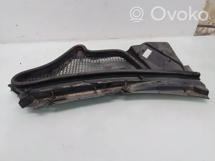 Mercedes-Benz E W210 Garniture d'essuie-glace A2108301513