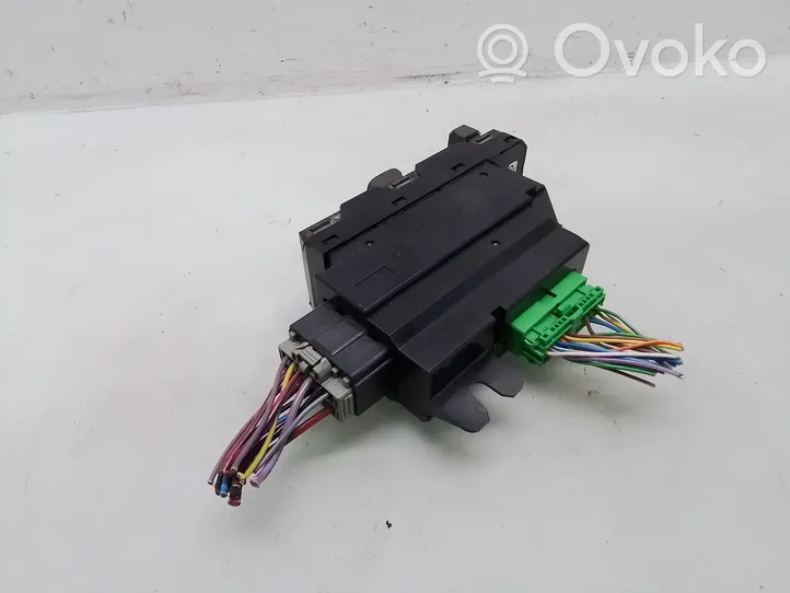 Volvo S60 Interruttore di controllo dell’alzacristalli elettrico 8682950