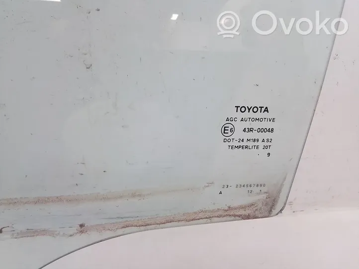 Toyota Auris 150 Szyba drzwi tylnych 43R00048