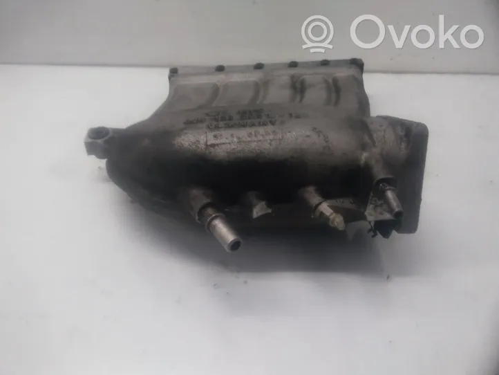 Volkswagen PASSAT B5.5 Intake manifold 066133203B