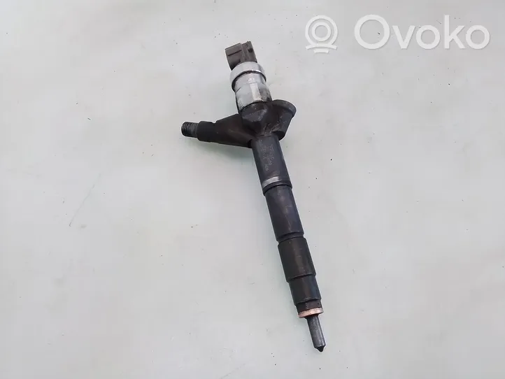 Nissan X-Trail T30 Injecteur de carburant 16600AU600