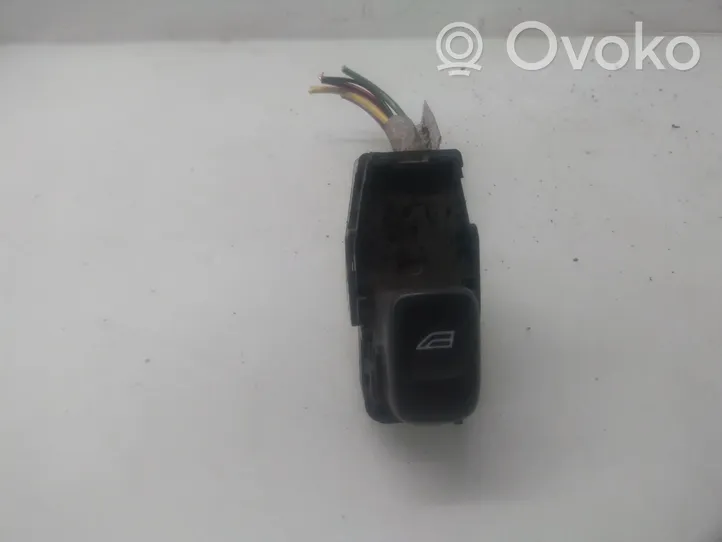 Volvo S60 Interruptor del elevalunas eléctrico 9472275