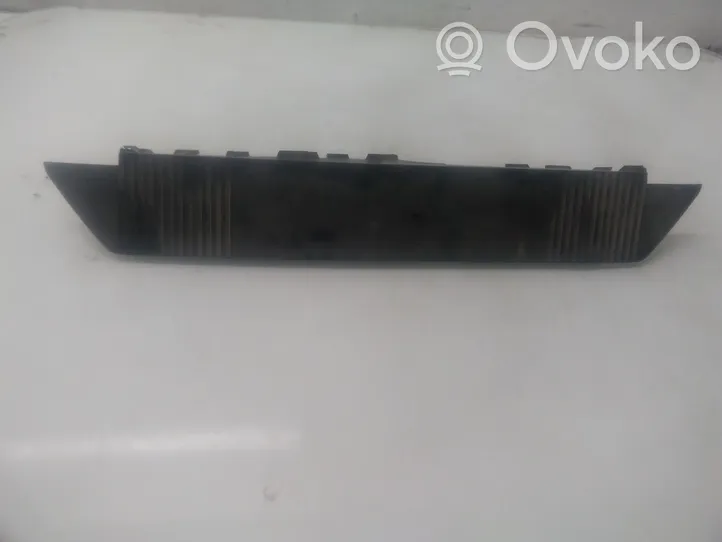 Volvo S70  V70  V70 XC Déflecteur d'air de radiateur de refroidissement 9447100