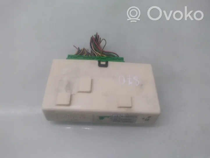 Volvo S70  V70  V70 XC Boîtier module alarme 9472461