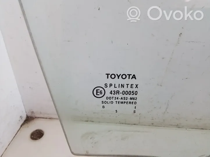 Toyota Avensis T250 Etuoven ikkunalasi, neliovinen malli 43R00050