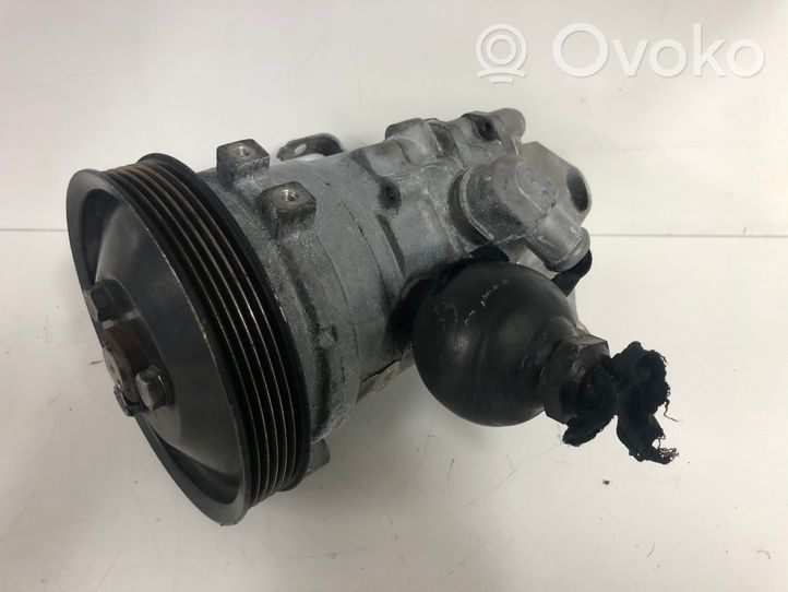 BMW 7 E65 E66 Vairo stiprintuvo siurblys 6760074