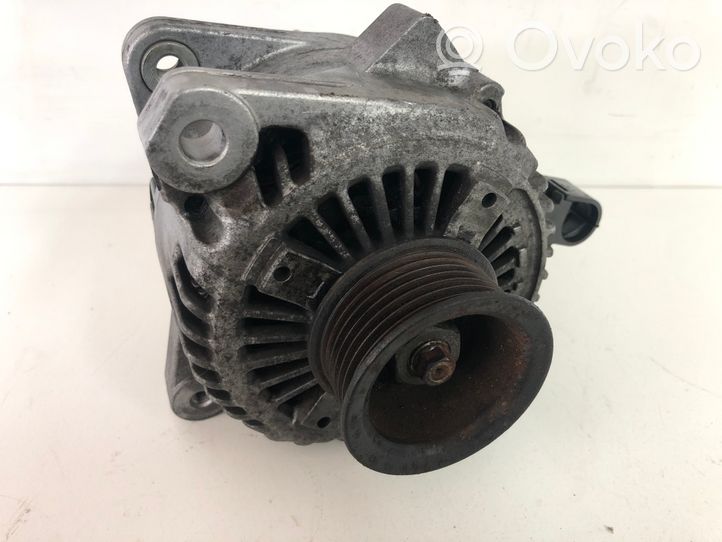 Toyota Avensis T220 Generatore/alternatore 2706028060