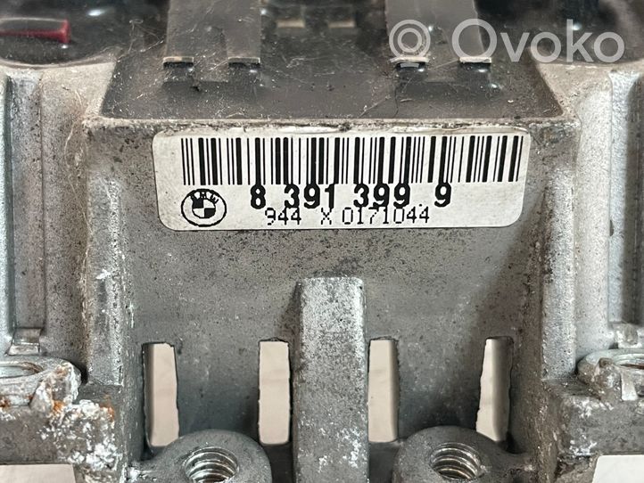 BMW 7 E38 Résistance moteur de ventilateur de chauffage 83913999