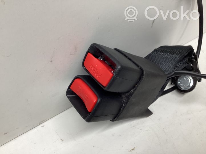 Nissan Qashqai Boucle de ceinture de sécurité arrière centrale G2285